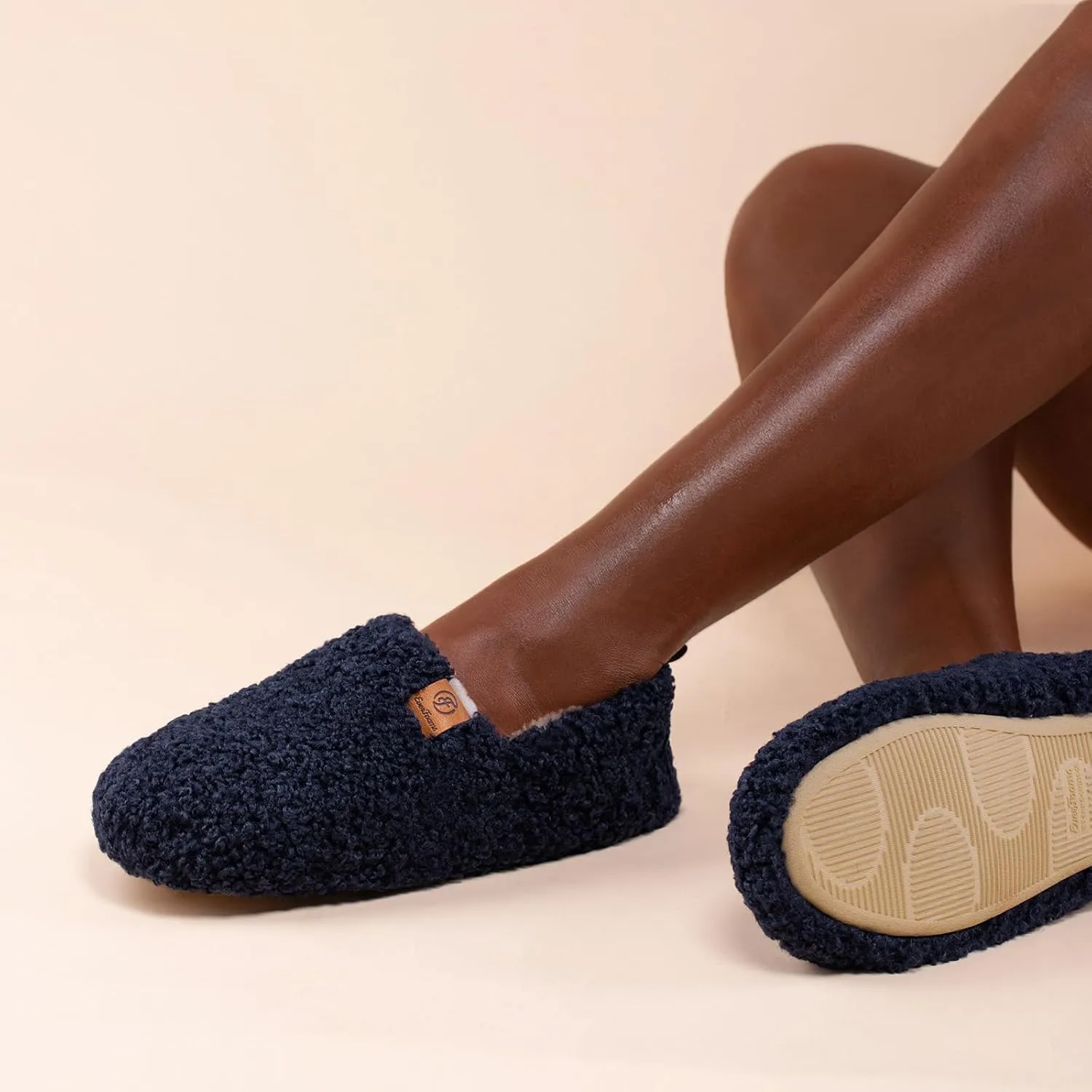 EverFoams Womens Soft Curly Full Slippers Memory Foam Lightweight House Shoes Cozy Loafer with Polar Fleece Lining