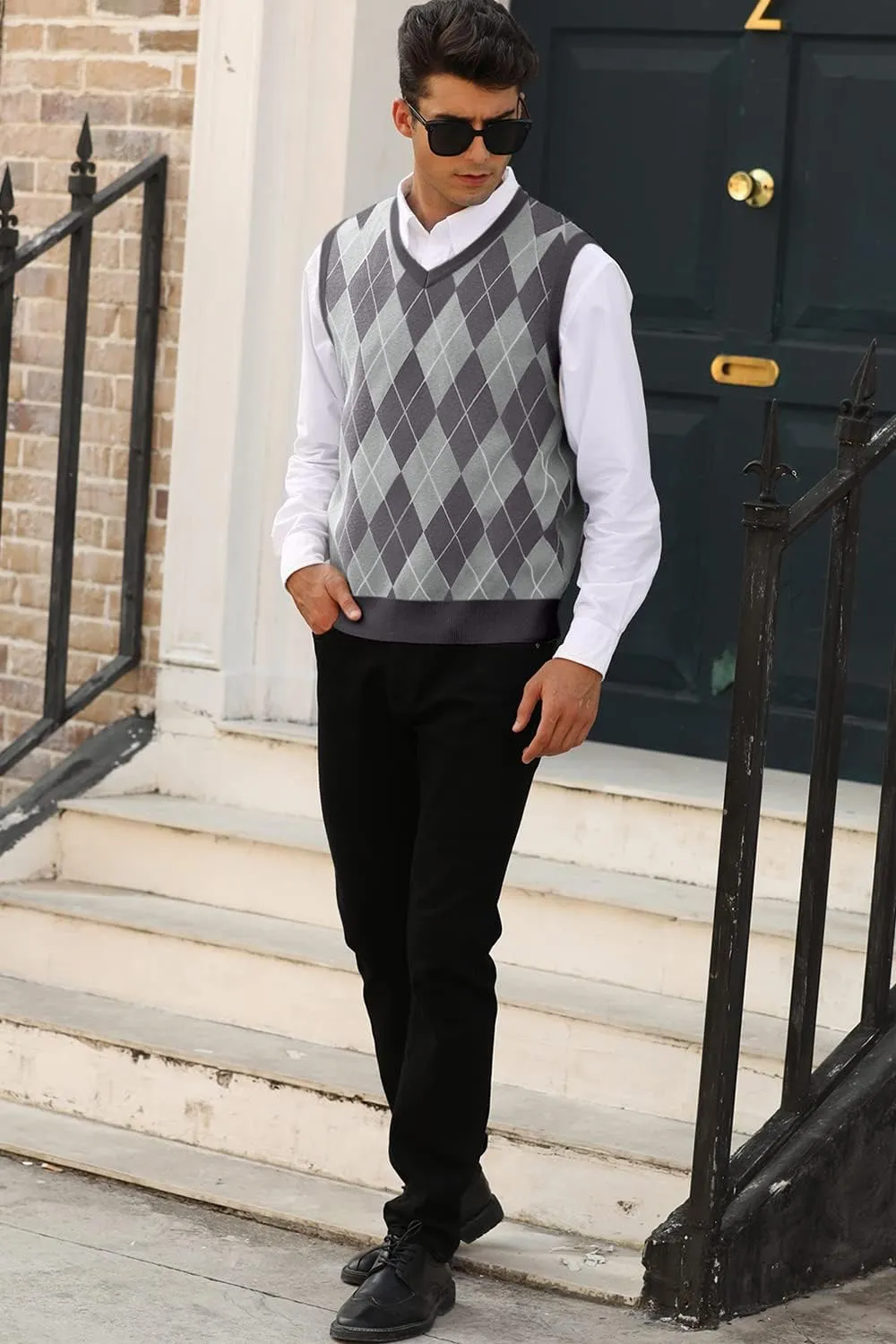 MNCEGEER Mens Argyle Knitwear Vest V Neck Sleeveless Casual Slim Fit Pullover Knitted Sweater