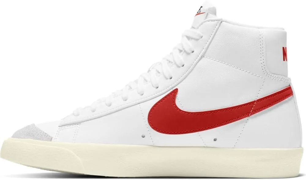 Nike Women's Sneaker, Medium