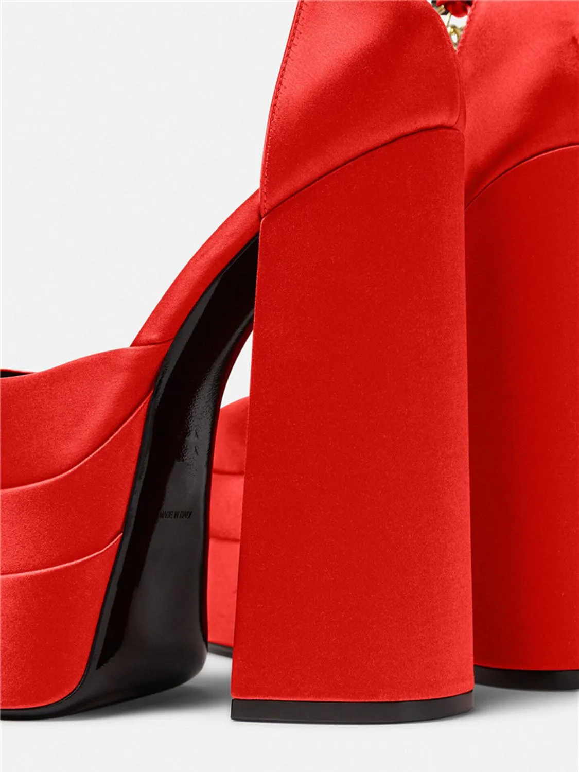 Rhinestone Decor Satin Surface Sandals