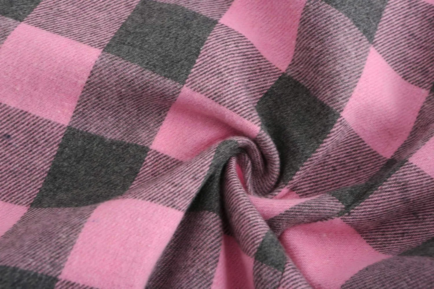 Soft Women Flannel Shirt Checkered Plaid Button Down Shirt Womens Fall Outfits