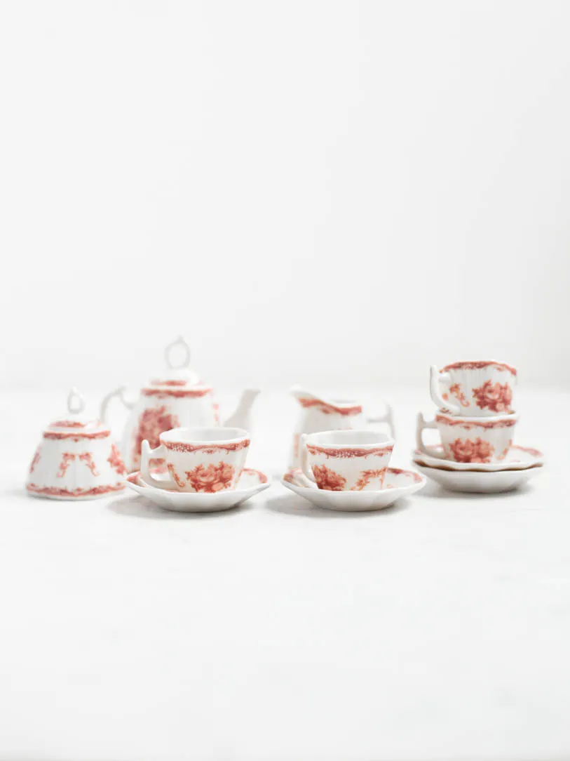 Tiny Pheasant Tea Set