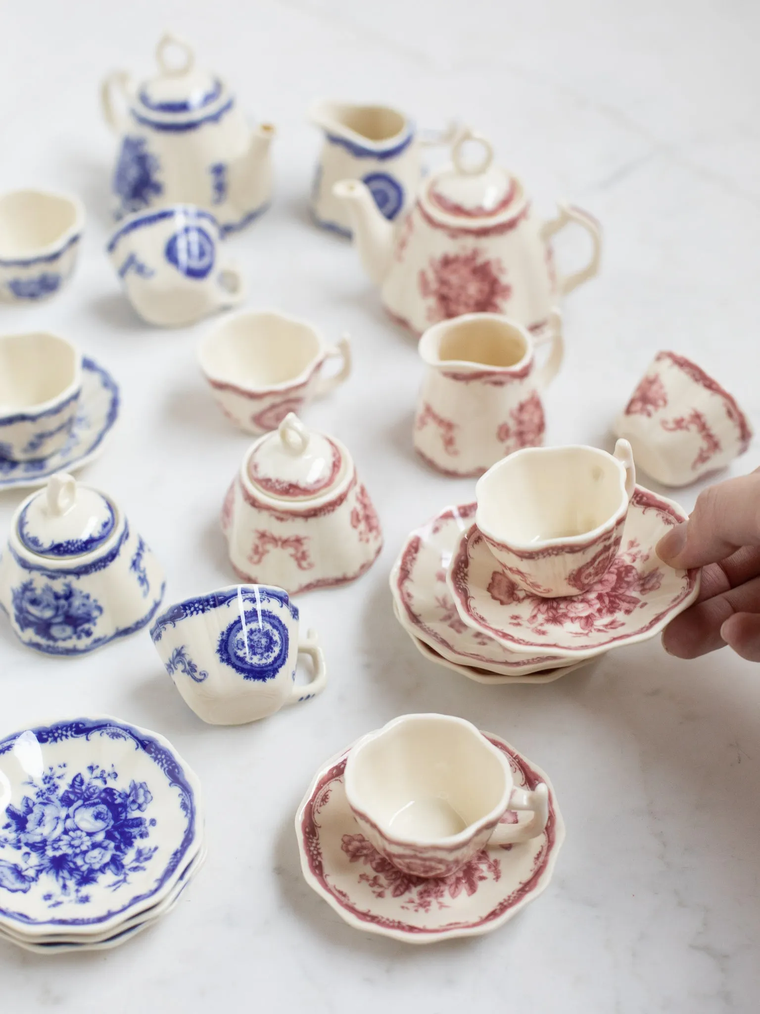 Tiny Pheasant Tea Set