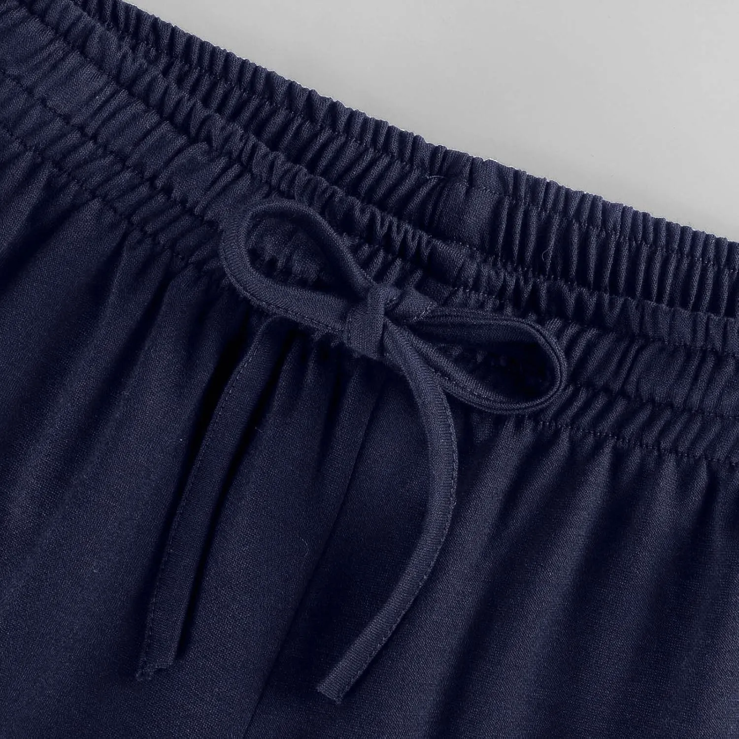 Women Cargo Capris Summer Plus Size Cotton Capris Casual Capri Pants with Pockets Drawstring Capri Sweatpants