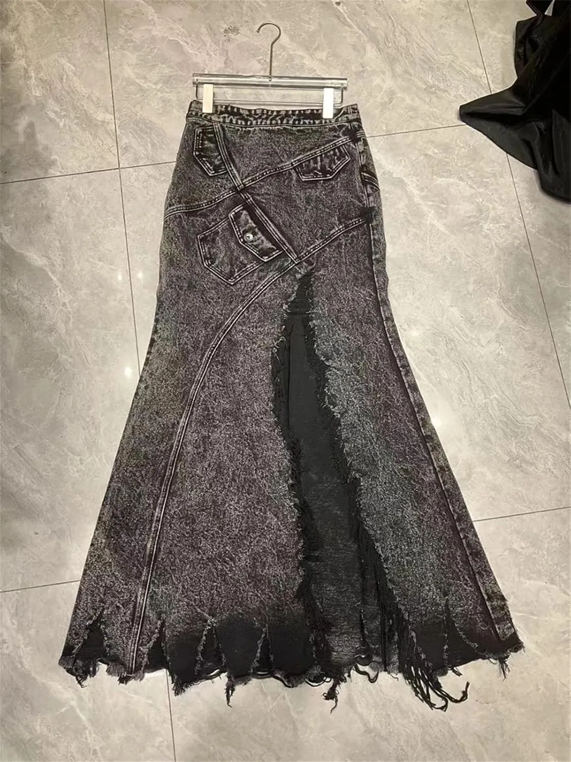 Women's Designer Spliced Skirt, Slimming High Waist Minimalist