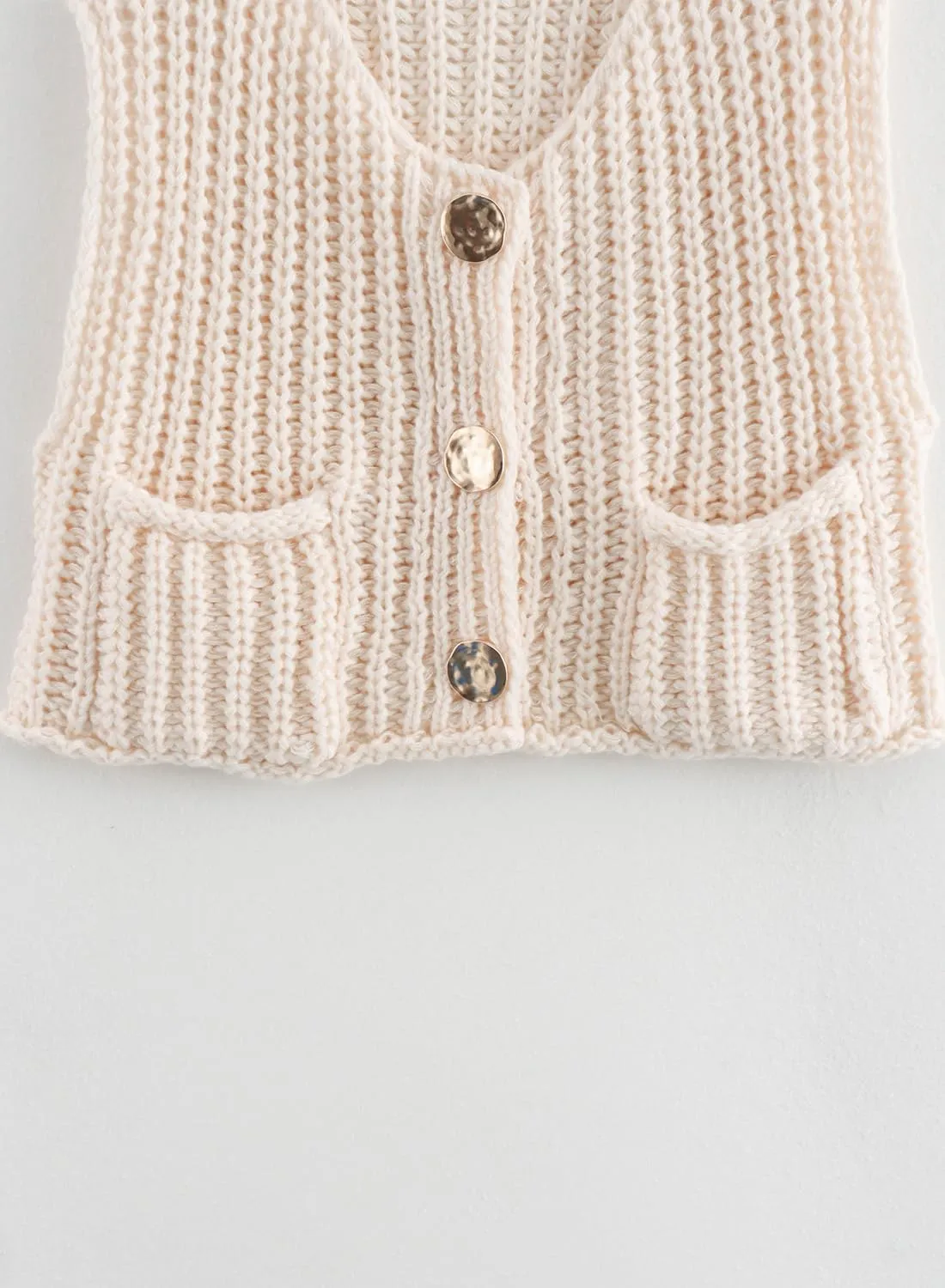 Womens Knit Vest Tops Sleeveless Cropped Chunky Sweater Vests Botton Down Lightweight Cardigan with Pockets